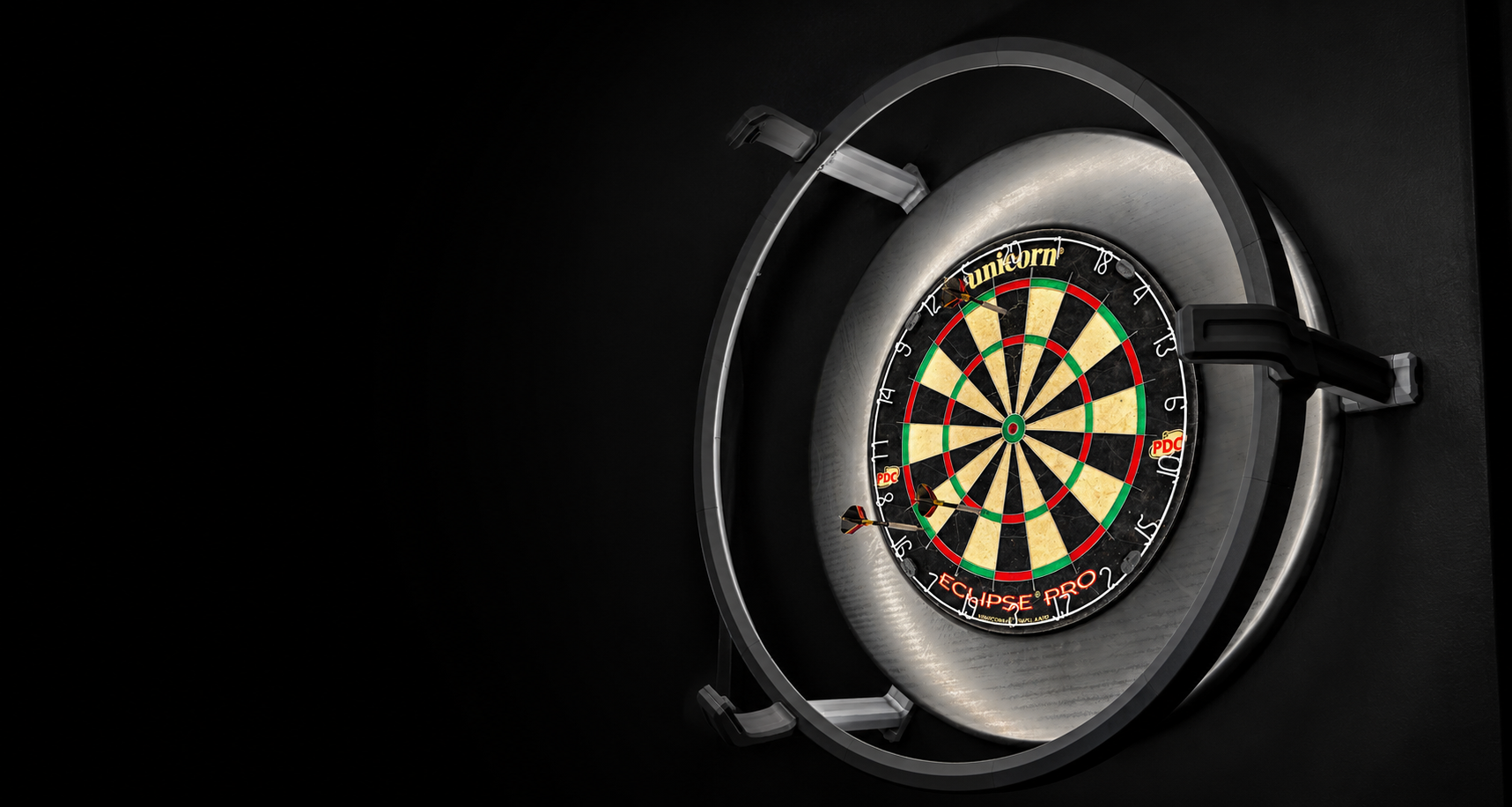 AutoDarts kit met camera houders en montage onderdelen